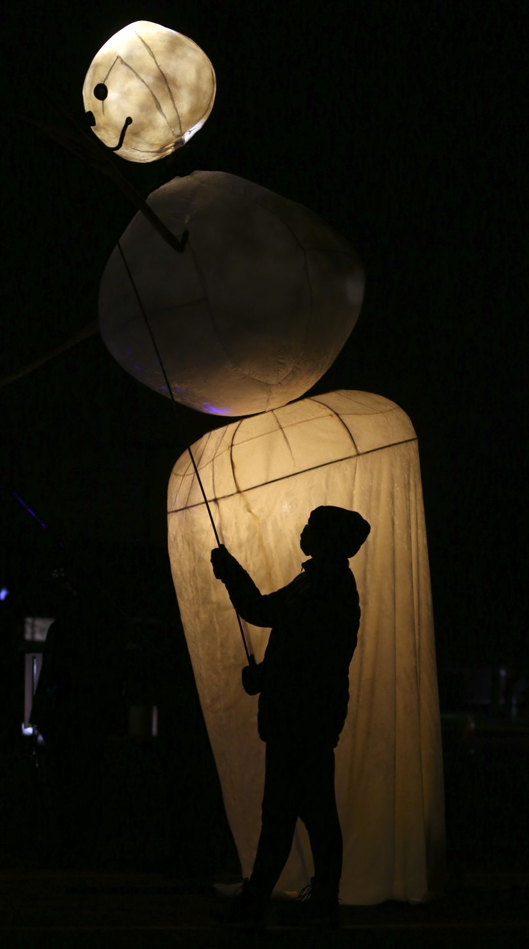 Repertory Theatre of St. Louis hosts drive through puppet show